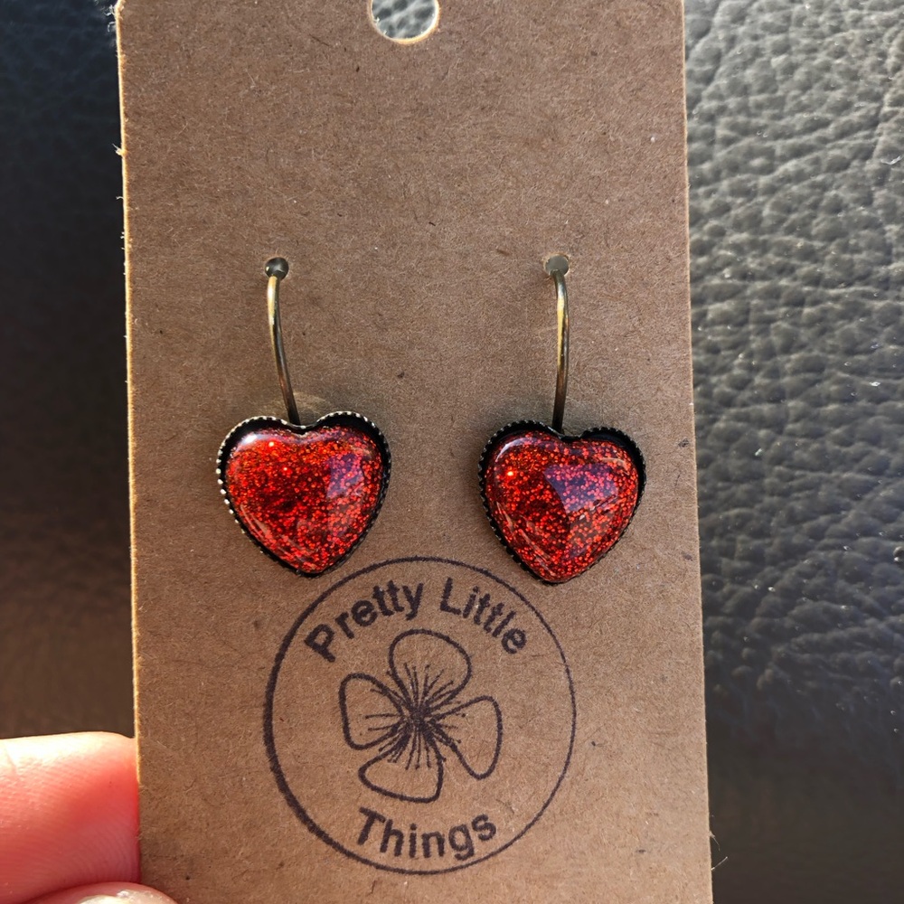 PrettyLittleThing Glittering Red Heart Earrings